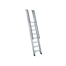 Escalera de apoyo peldaño ancho 20 cm con barandilla SVELT