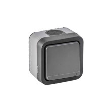 Mecanismo superficie estanco Serie AQUARIS Base 16A-220V IP55 FAMATEL
