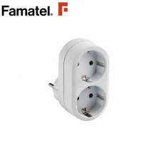 Adaptador Doble Blanco TT 16A-220V FAMATEL C1/12