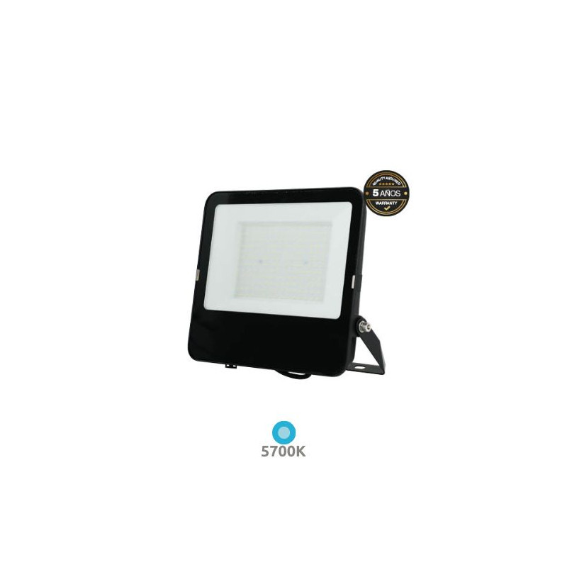 Proyector LED 150w 5700K 20250Lm CARCASA NEGRA 5 años de garantía Línea PROFESIONAL IP65 Liwale GSC