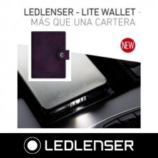Cartera tarjetero de piel con linterna y protector de tarjetas 150Lm Morado LEDLENSER