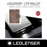 Cartera tarjetero de piel con linterna y protector de tarjetas 150Lm Marrón Claro LEDLENSER