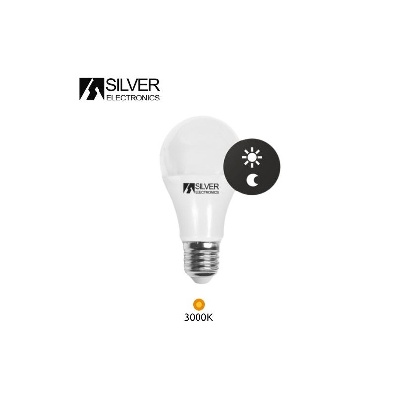 Bombilla Estándar LED E27 SENSOR Crepuscular 10w 3000K 810Lm 220V PREMIUM SILVER C1