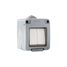 Mecanismo estanco Serie Garden Conmutador + Pulsadores estanco 10A FAMATEL | 8