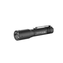 Linterna P6 CORE 3xAAA 300Lm LEDLENSER